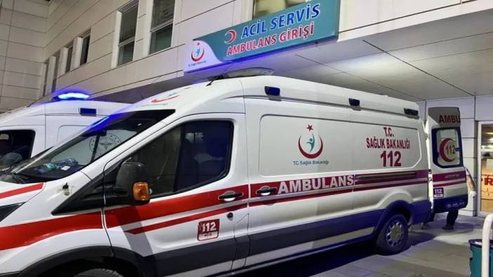 Hastane Acil girişi Ambulans